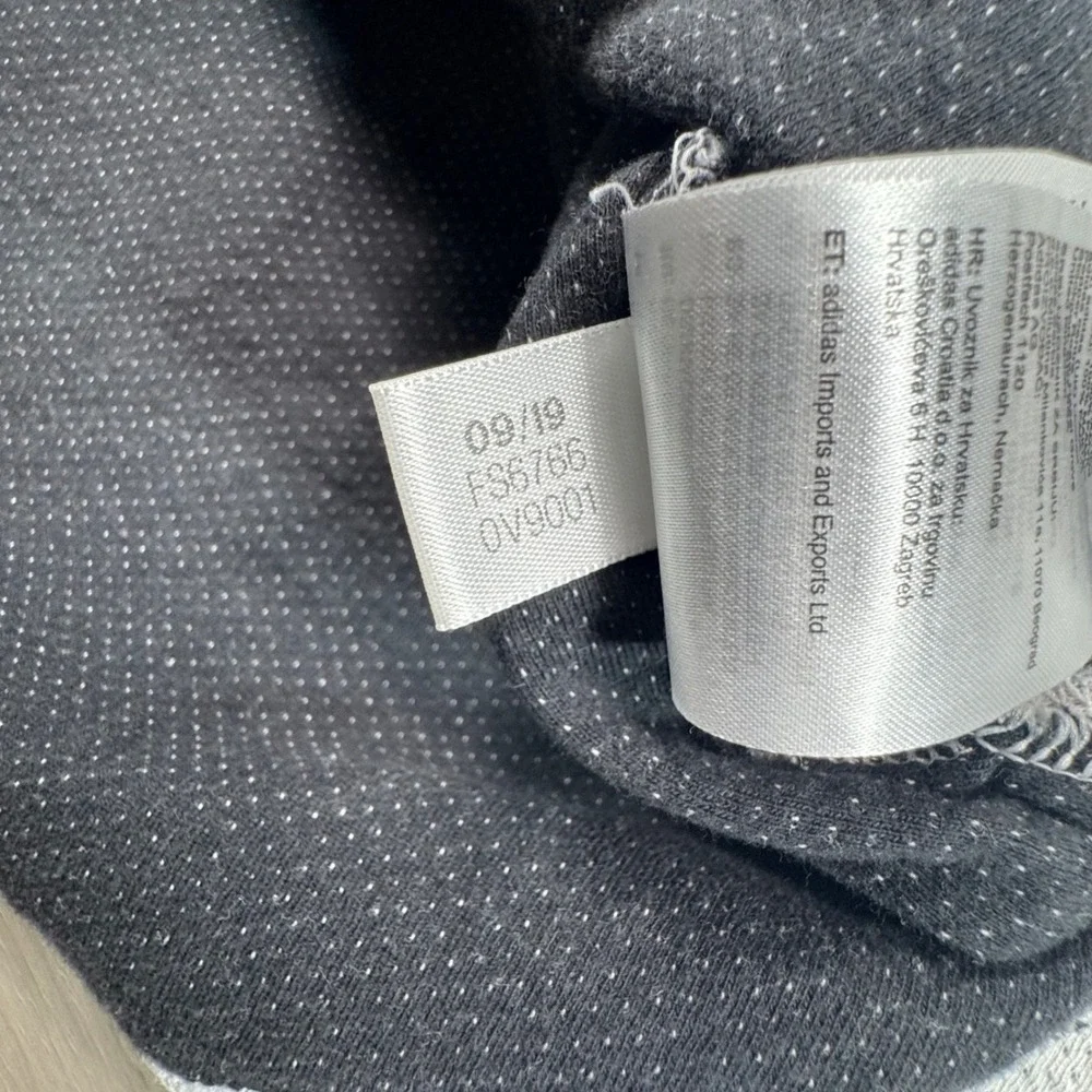 Adidas Men Gray Long Sleeve Hoodie Athletic Performance‎ Casual Size L